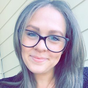 Meet your Posher, Alison